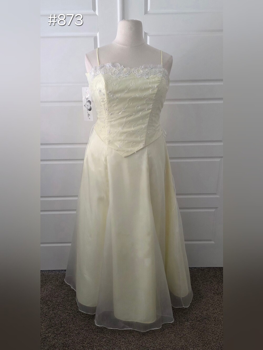 Yellow 2-piece A-line Lace-up Prom Dress with Lace Trimmed Bodice